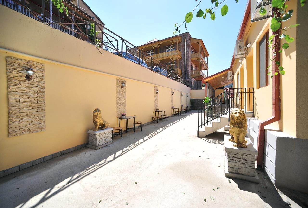 Rk City Hotel Тбилиси Екстериор снимка